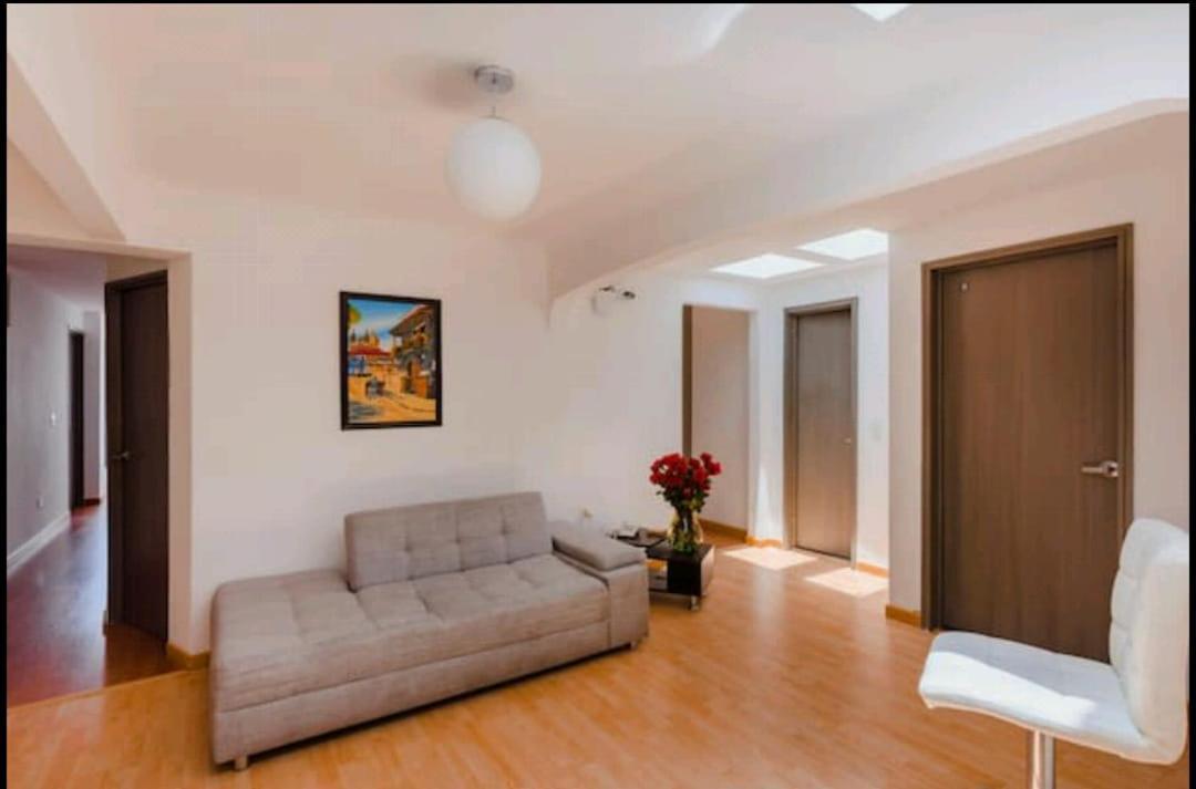 Hospedaje Sary House Μπογκοτά Εξωτερικό φωτογραφία
